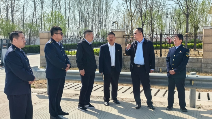邢衡衡水分公司党委委员、副总经理张良武到包点单位衡水西收费站开展安全生产工作督导检查